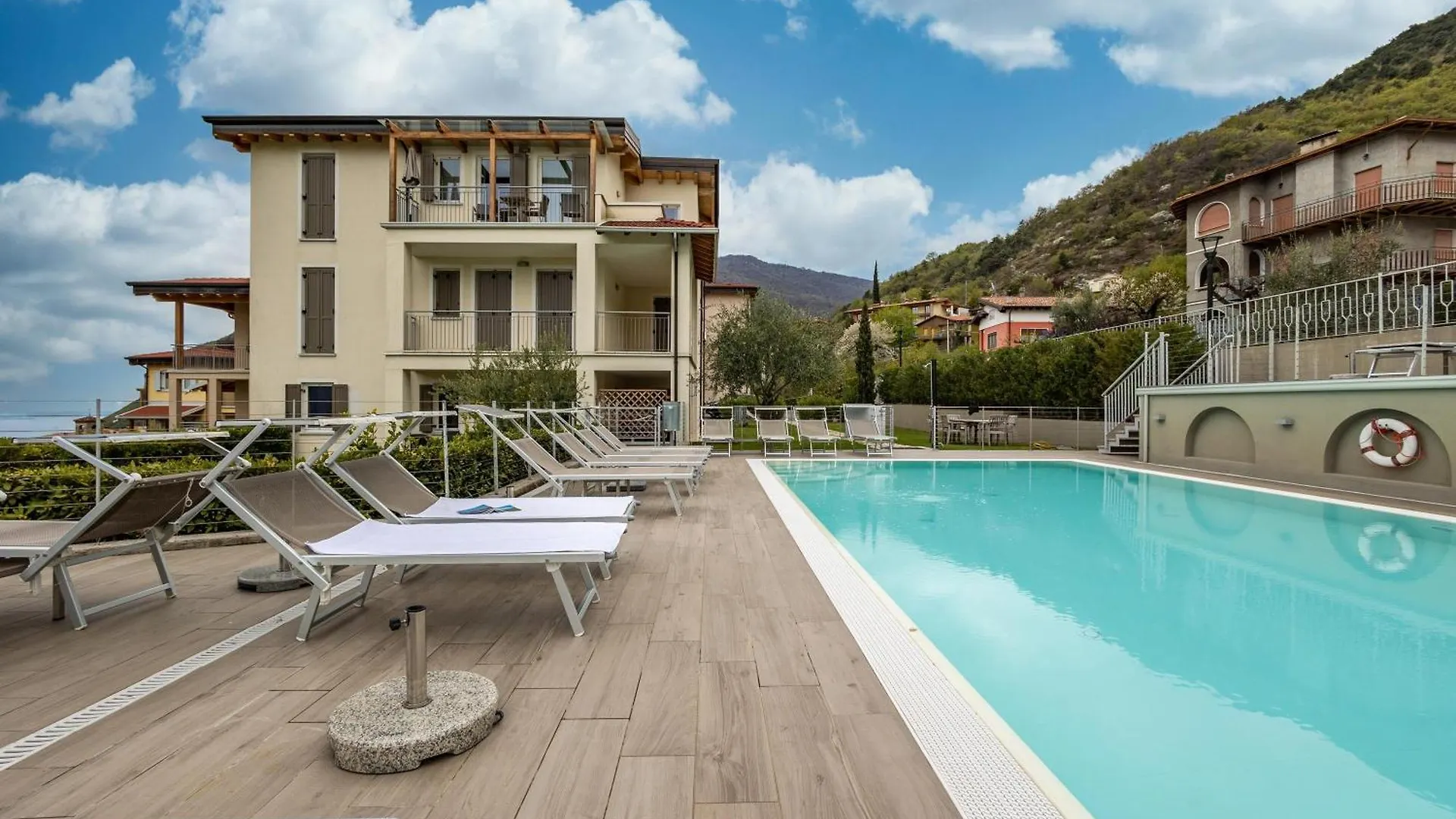 Residence La Villa Principe Tignale Apartment