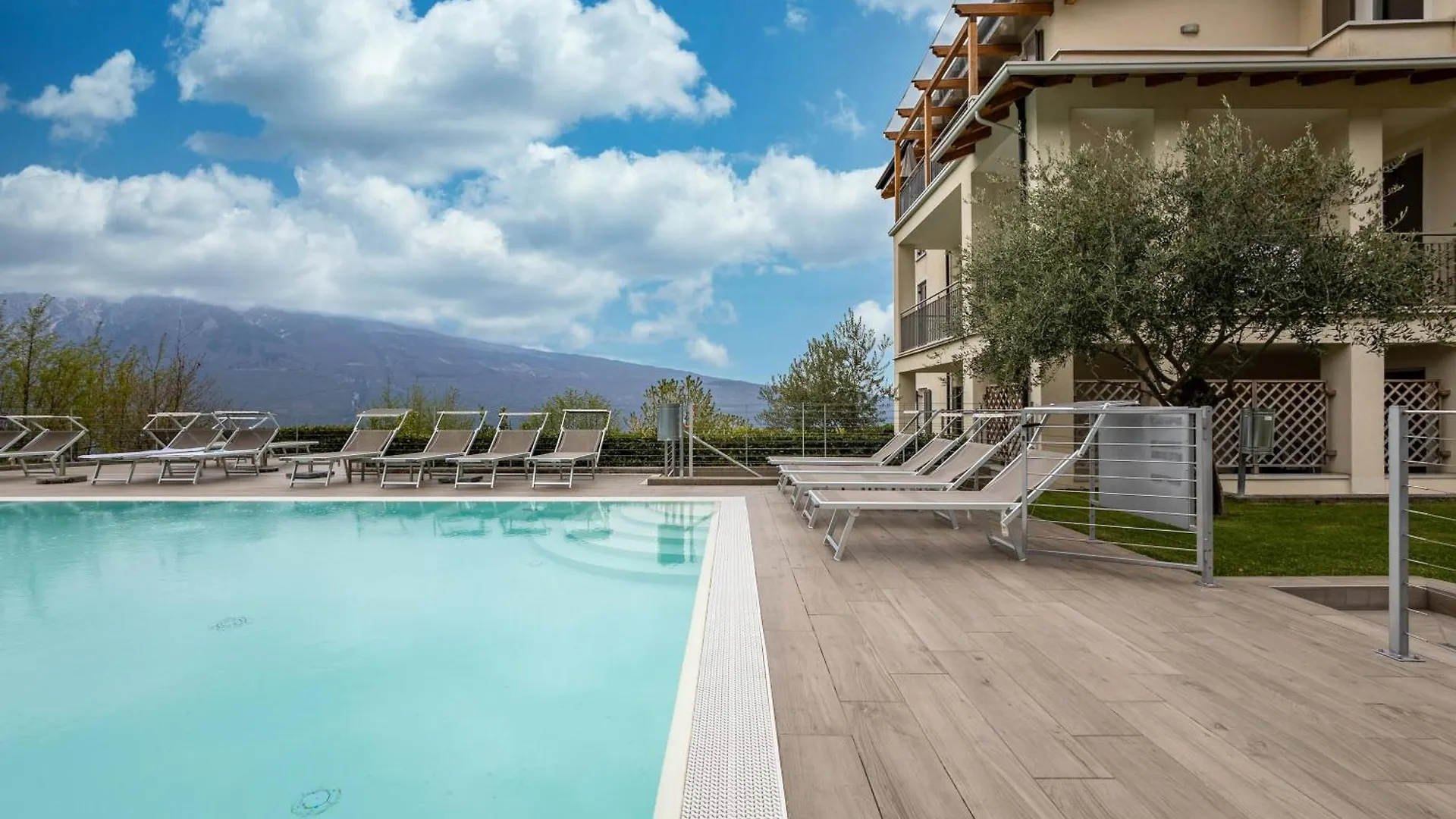 Residence La Villa Principe Tignale Apartment